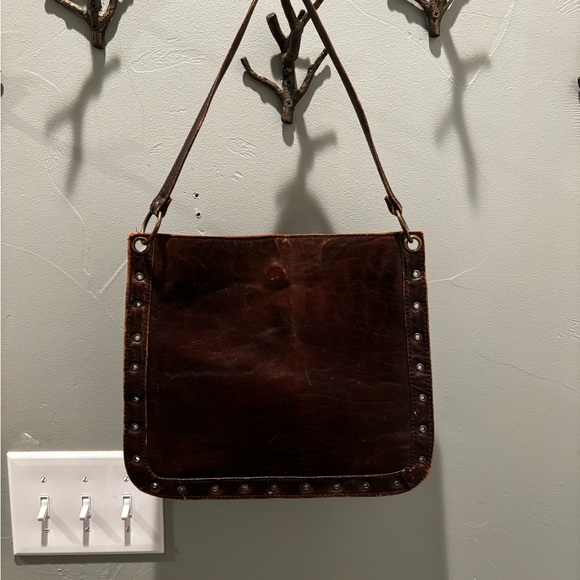 Brown leather button hand bag - Picture 1 of 3